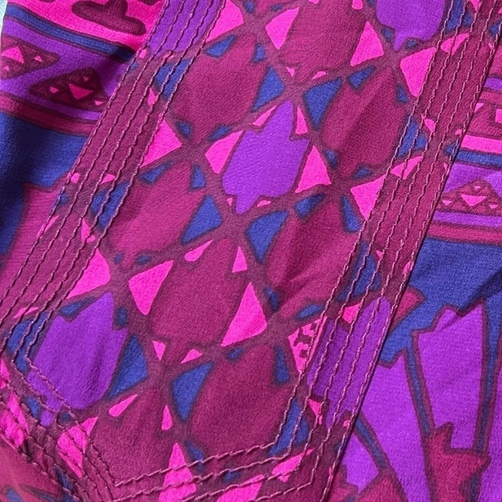 Tory Burch Silk Geometric Print Ruffle High V Neck 3/4 Tunic Blouse Top Sz 4